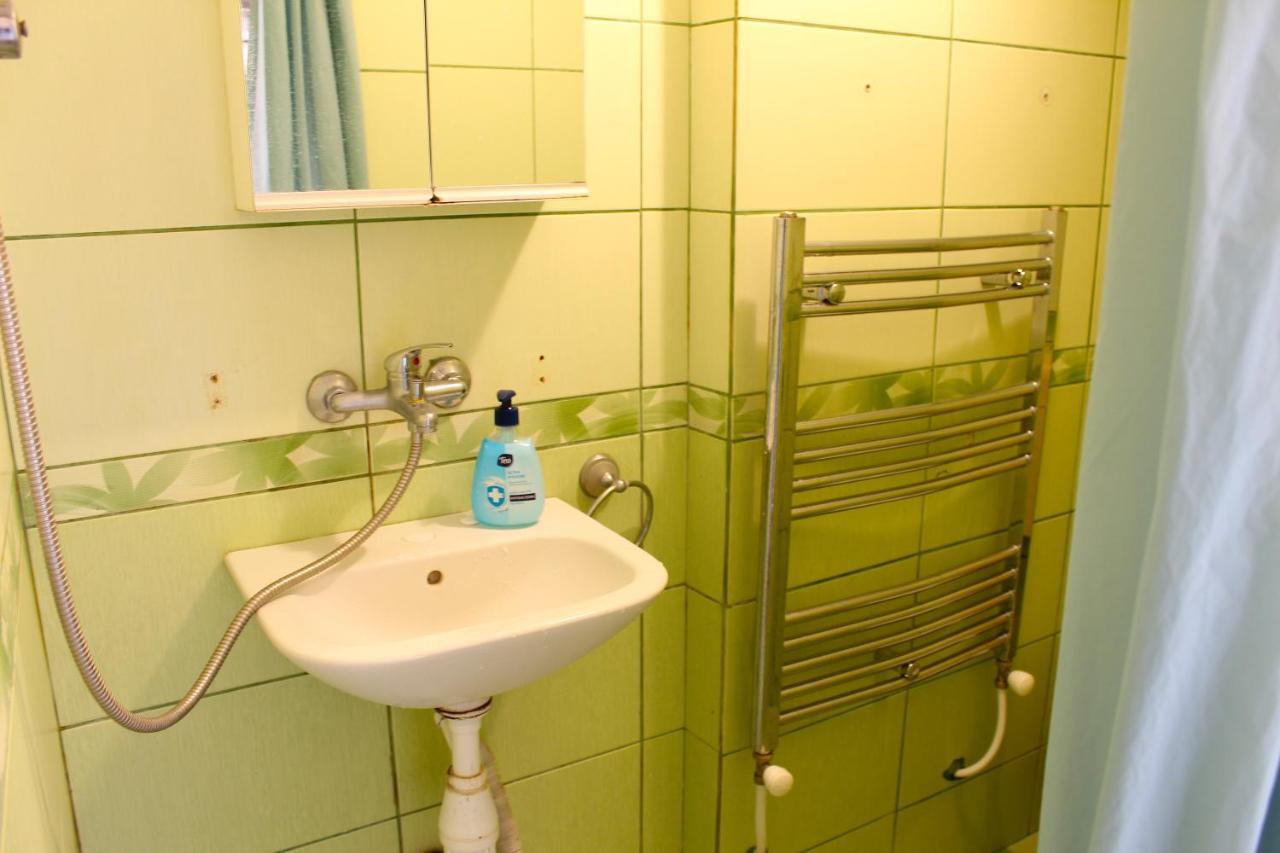 Guest House "Emily" In Troshevo Warna Exterior foto
